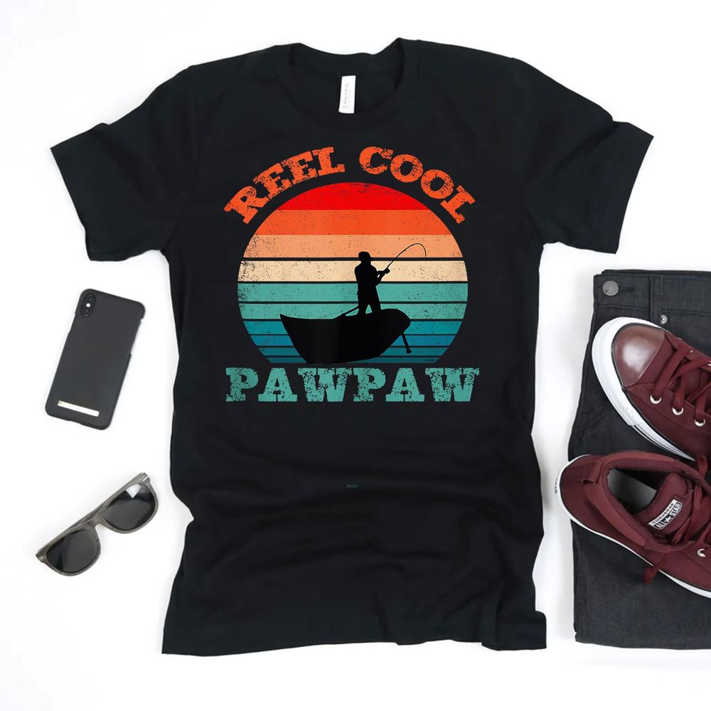 Reel Cool Pawpaw Fishing Funny Vintage Retro Paw-paw Shirt Unisex Standard T-Shirt black s